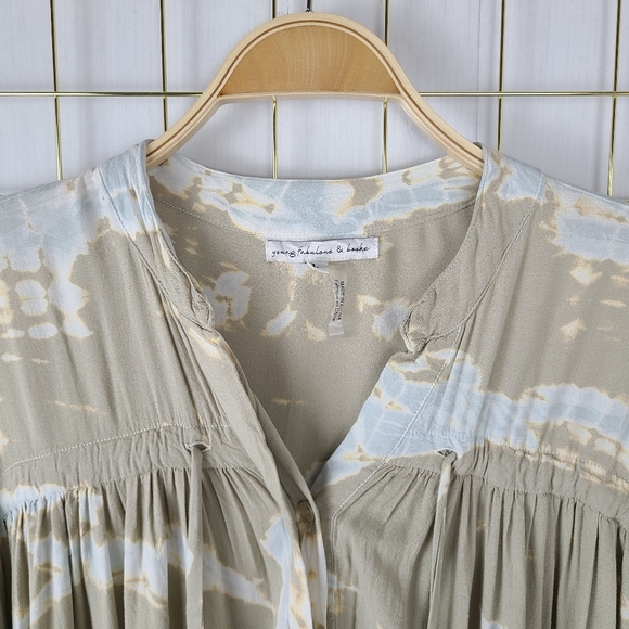 Young Fabulous & Broke Tan Blue Tie Dye Blouse - Picture 6 of 12